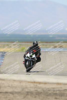 media/May-25-2025-Lets Ride (Sun) [[0ff033e448]]/C Group/1140am (Grapevine)/